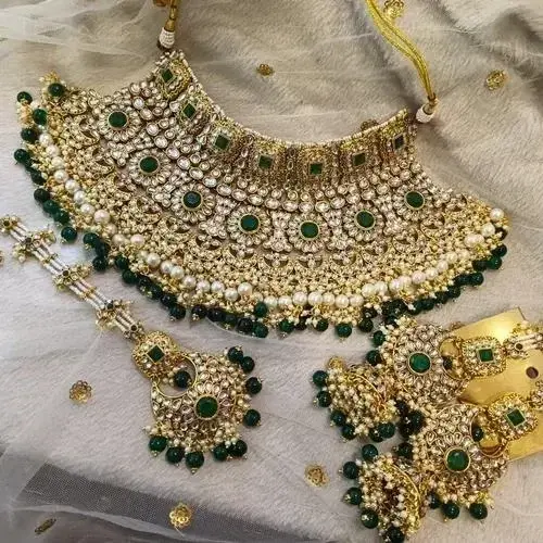 BRIDAL SETS