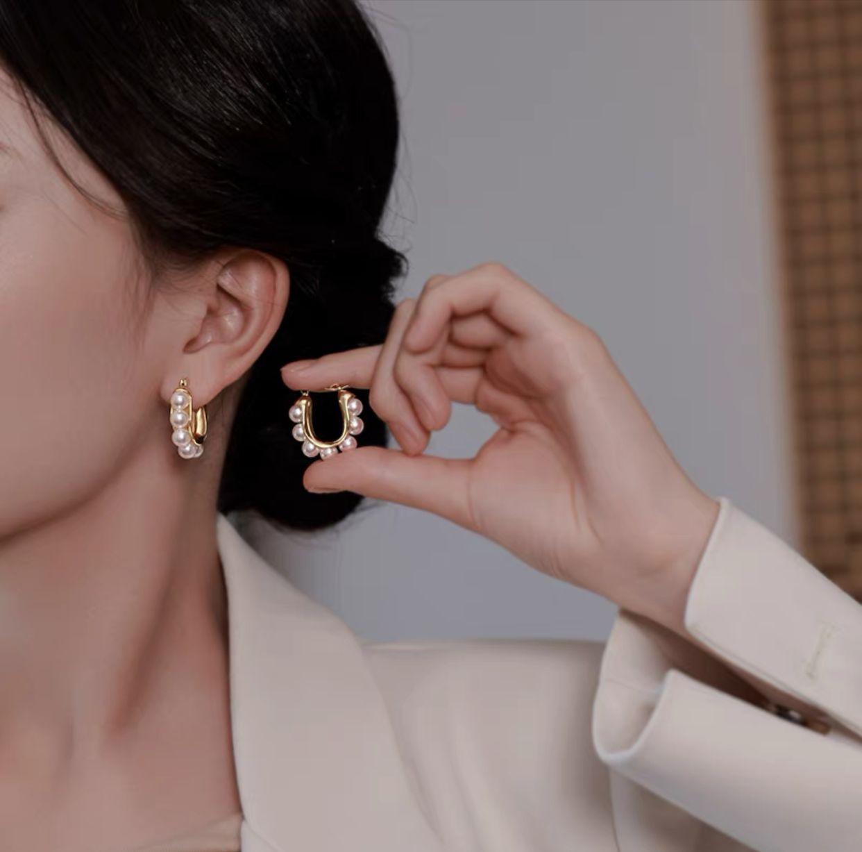 STAINLESS STEEL PEARL U SHAPE KOREAN EARRINGS
