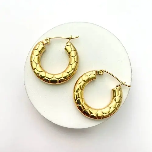 STAINLESS STEEL SNAKE SURFACE HOOP EARRINGS