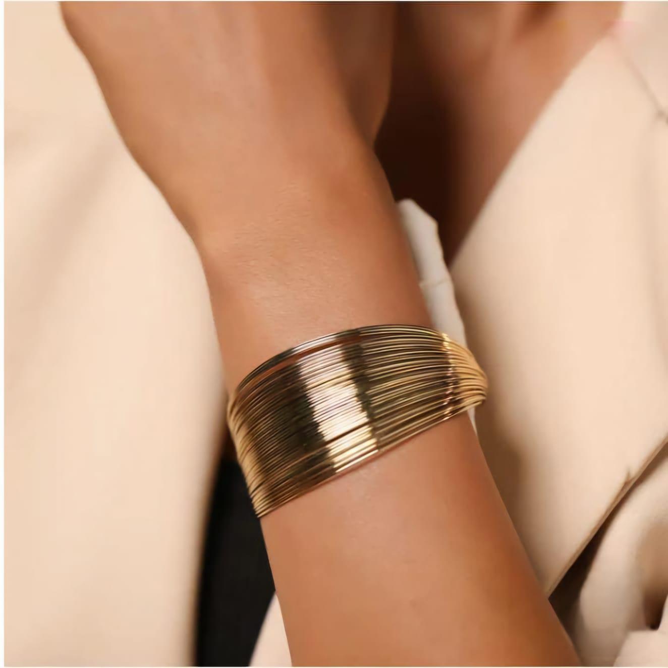 MULTI STRAND HAND CUFF
