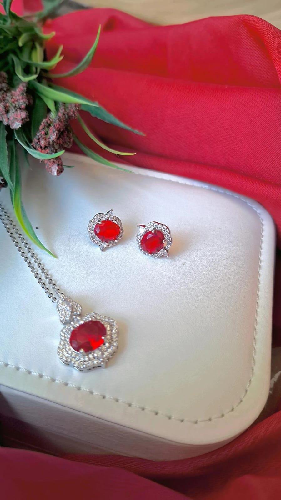 LUXURY ZIRCON STONES RED PENDANT SET