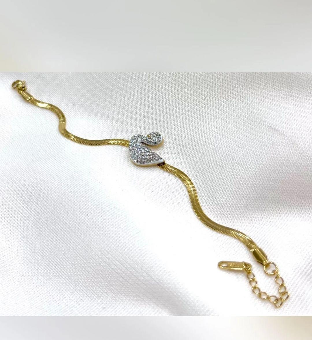STAINLESS STEEL SNAKE CHAIN SWAN BRACELET