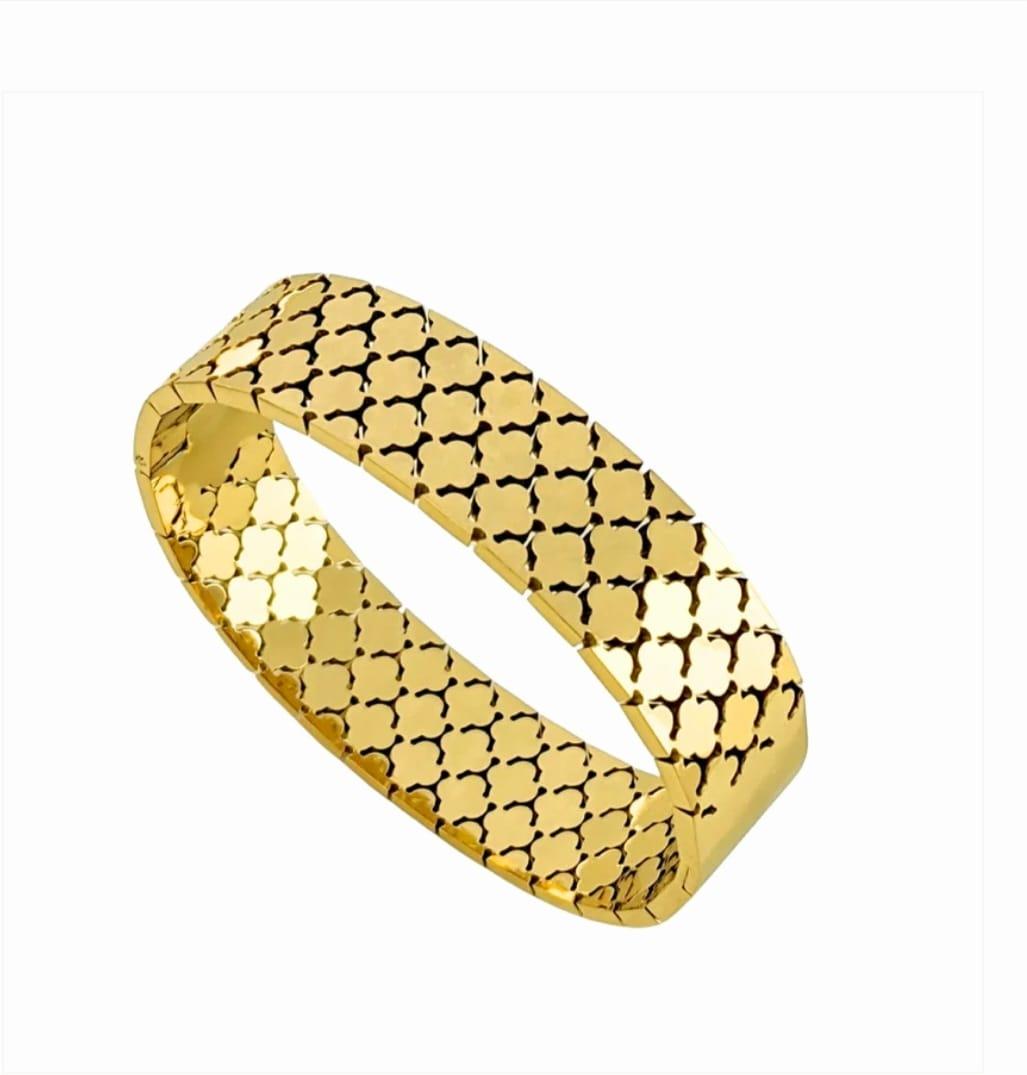 STAINLESS STEEL FOUR LEAF FLOWER HIGH QUALITY LUXURY BRACELET BANGLE