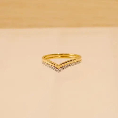L & V STYLE NEW STYLISH RING