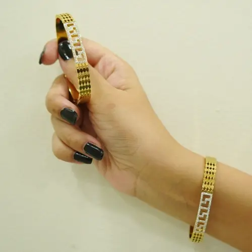 ANCIENT GREEK BRACELET - 18K GOLD PLATED, OPENABLE DESIGN