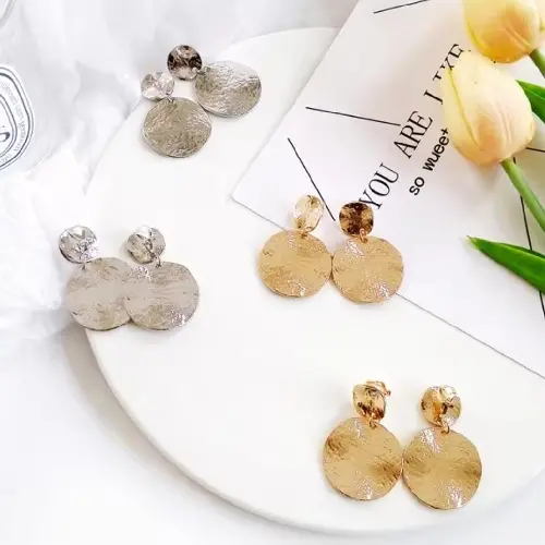 METAL TEXTURED ROUND DISC CLIP EARRINGS