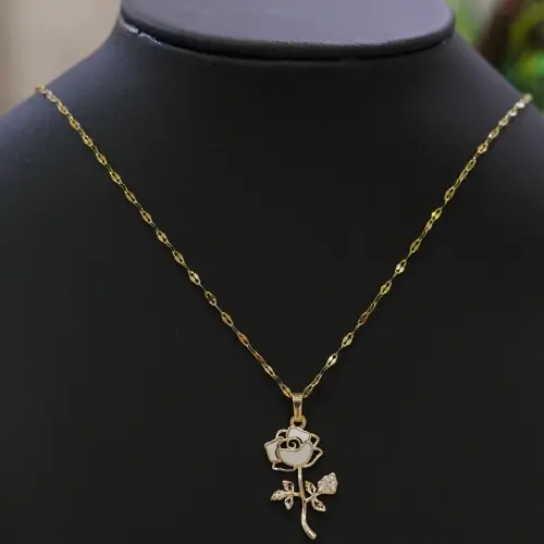 STAINLESS STEEL ROSE FLOWER NECKLACE